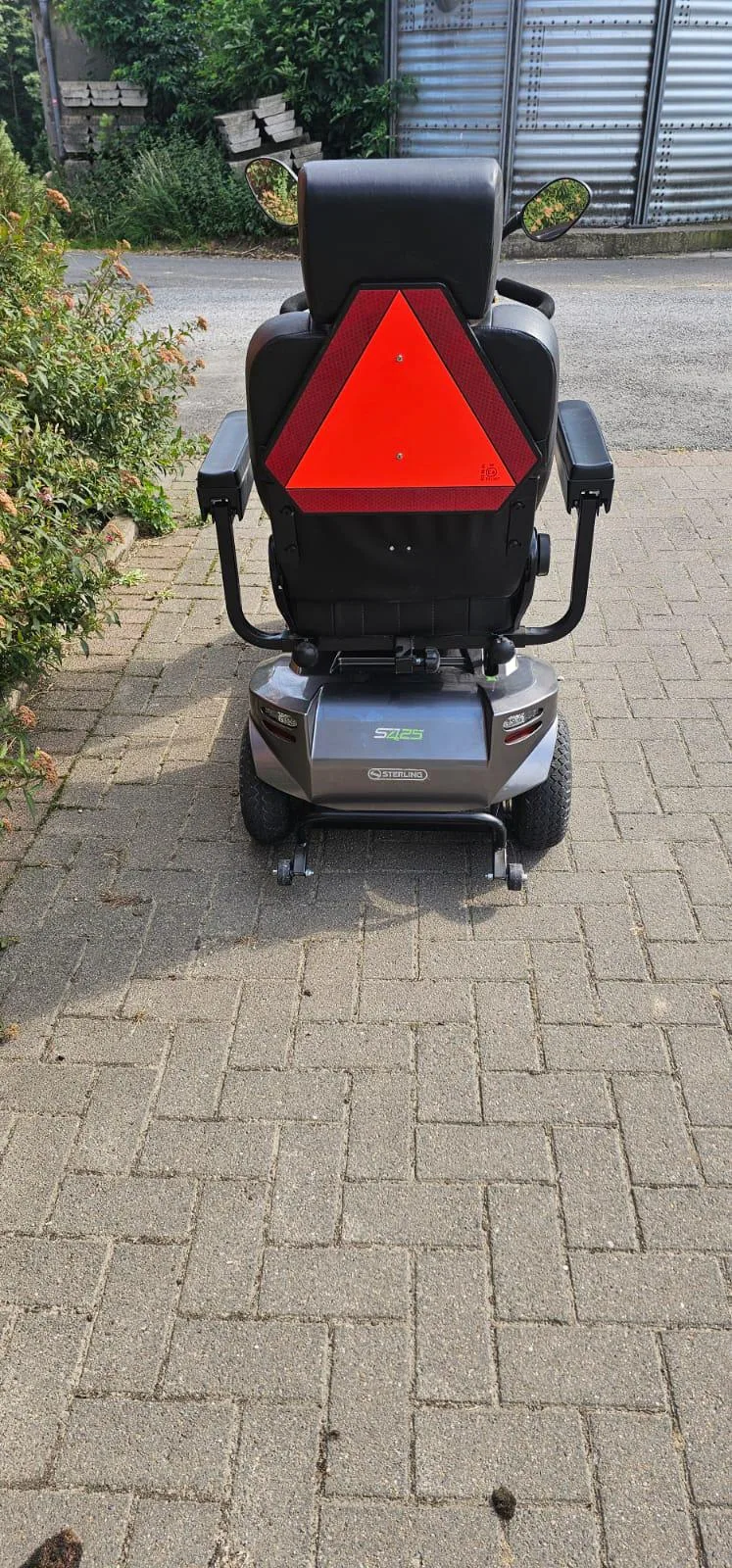 Invacare Sterling S425, Foto 3 von 4, Zustand gut