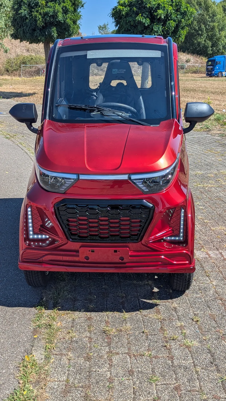 SXT Electron E-Kabinenroller, Foto 2 von 8, Zustand neuwertig