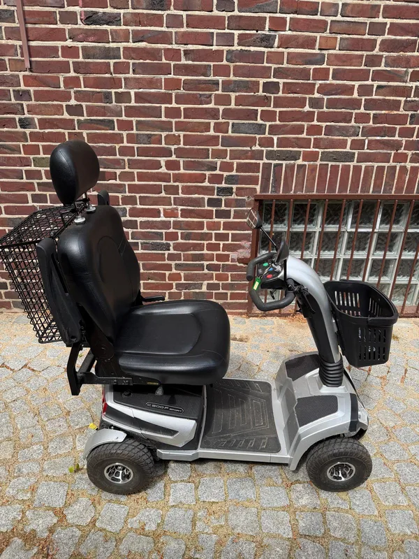 Elektro-Mobil Econ Sport F 200, Zustand gut, Standort Hamburg