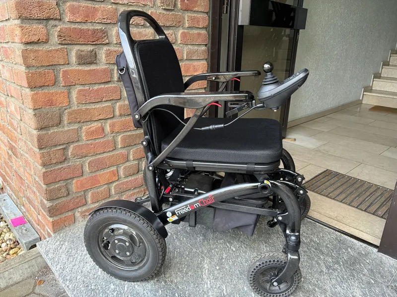 Freedom Chair Freedom Chair Carbon A12, Zustand neuwertig, Standort Düsseldorf