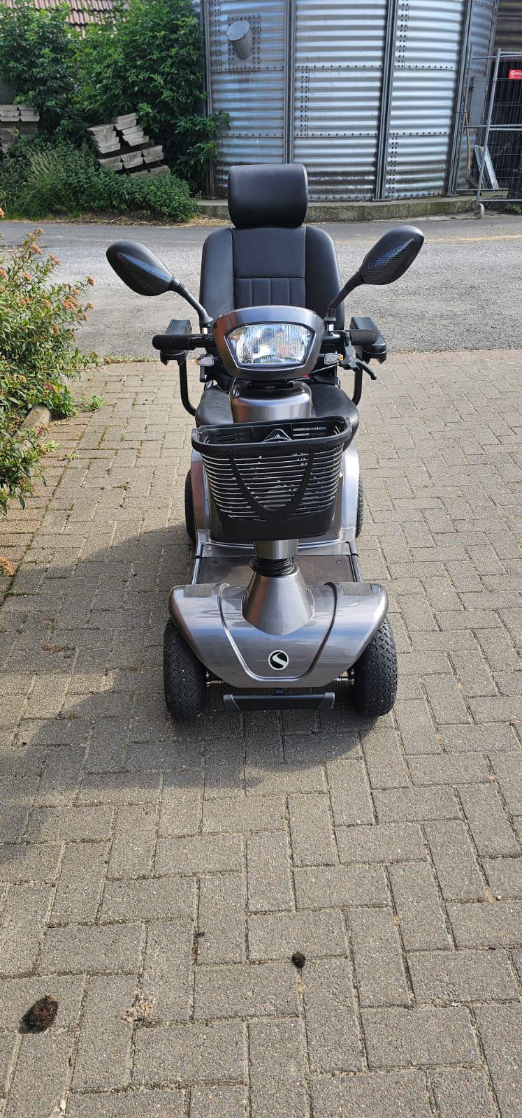Elektro Mobile S425  Invacare Sterling S425  gut Bild 2