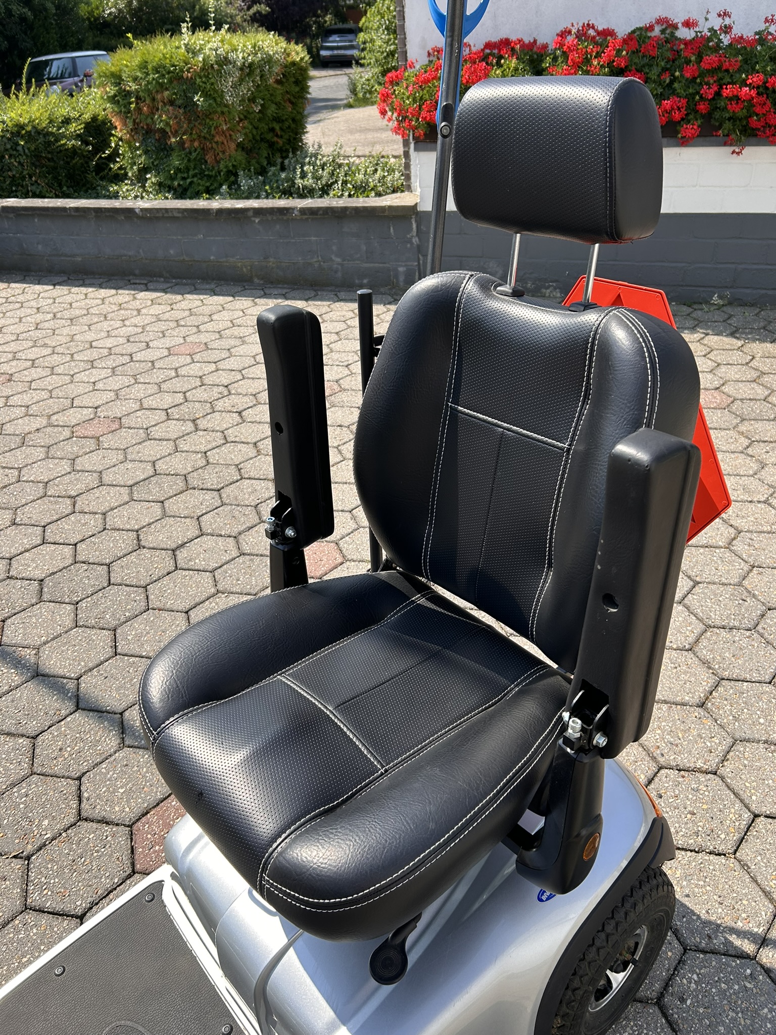 Invacare Comet Senioren Scooter Invacare Comet gut Bild 5