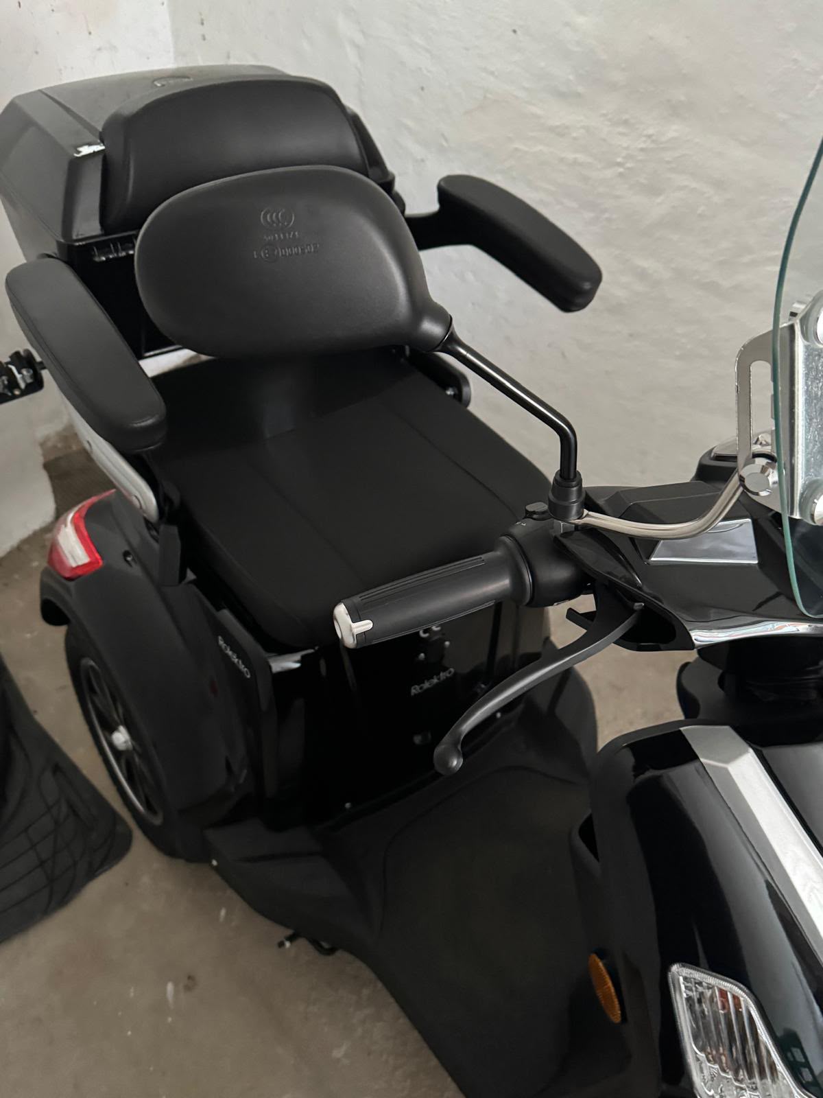 Elektromobil 25 Km/h Andere E-quad 25 v.3 neuwertig Bild 4