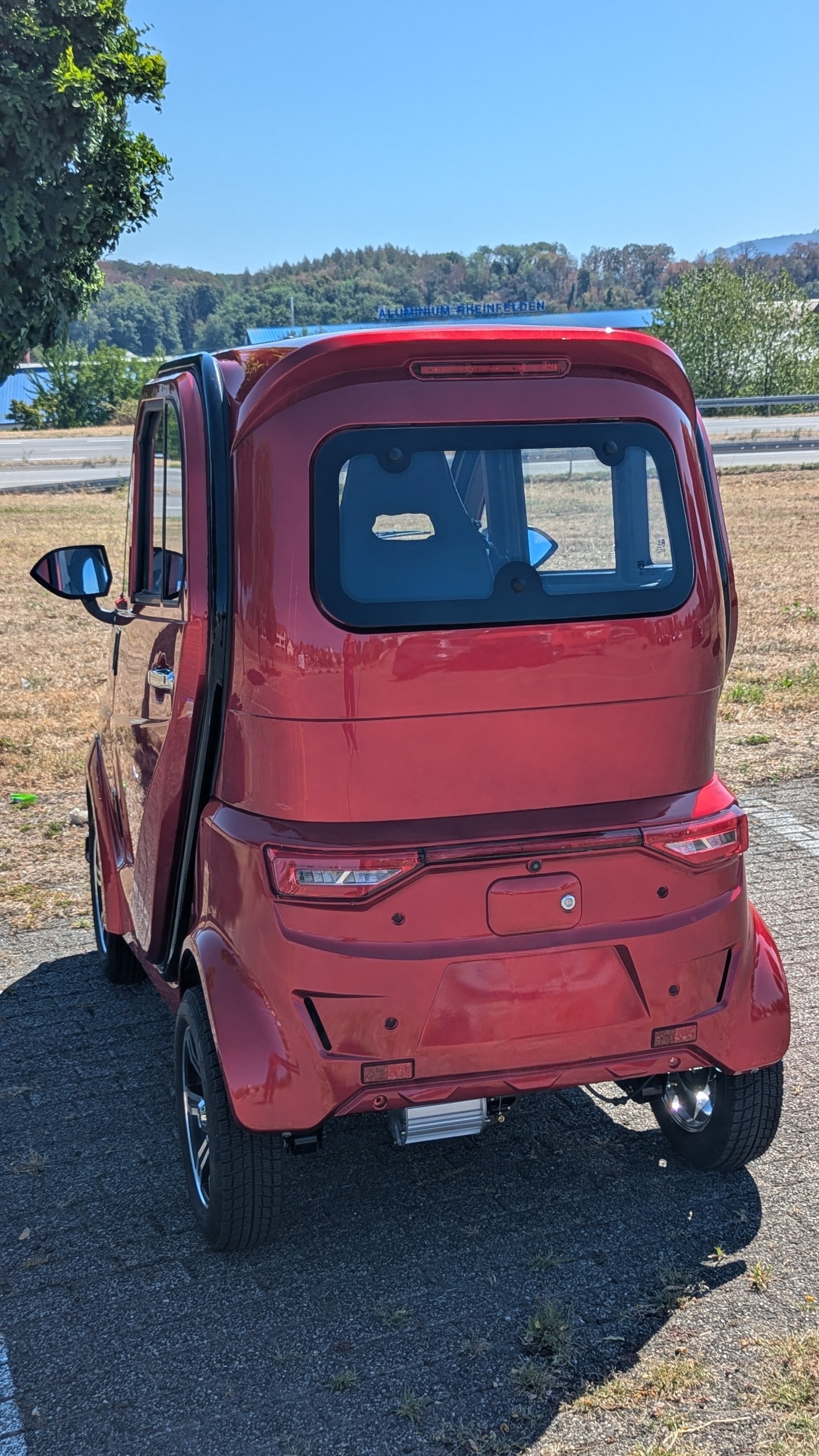 SXT Electron E-Kabinenroller 45Km/h Andere Electron E-Kabinenroller neuwertig Bild 3