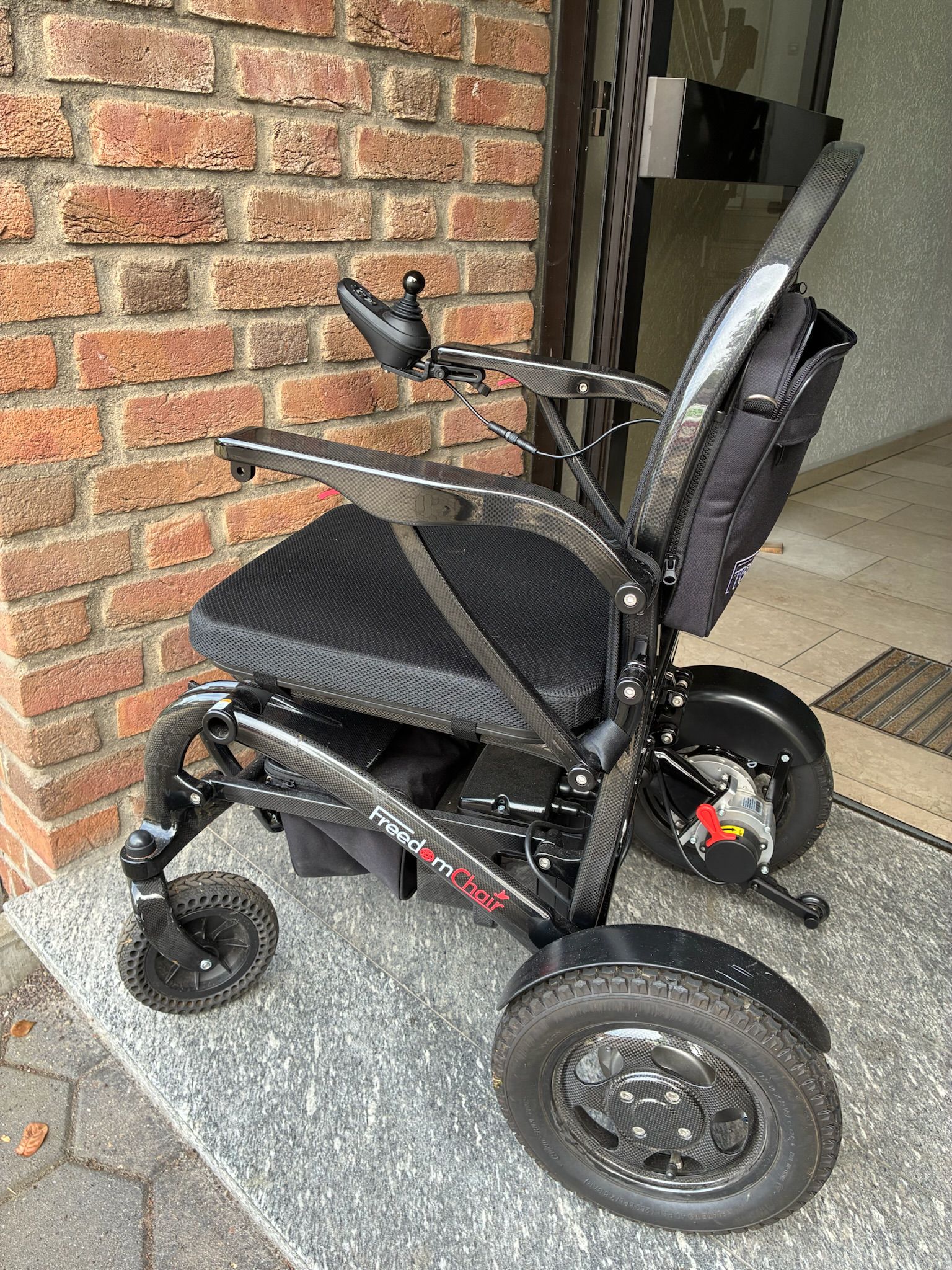 Freedom Chair Carbon A12 Andere Freedom Chair Carbon A12 neuwertig Bild 2